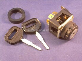 Contact slot 517, 515-16.938