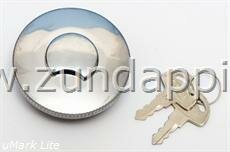 Tankdop RVS Afsluitbaar Benzine tank dop met sleutels , uitgevoerd in RVS .